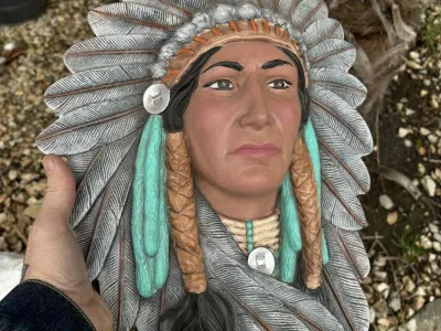 Buste chef amérindien en résine – 