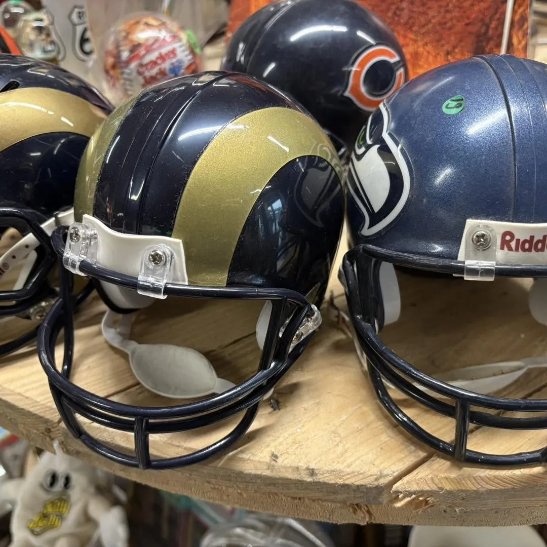 Casques NFL Rams et Bears – 