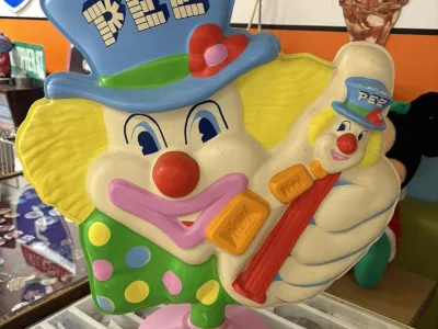 Distributeur PEZ clown géant – 